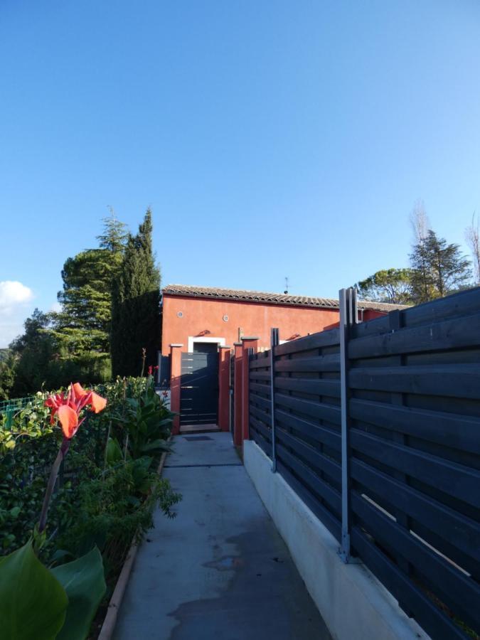 L'Escale D'Aubagne Votre Refuge Chaleureux Pour Un Sejour Relaxant Villa Exterior photo